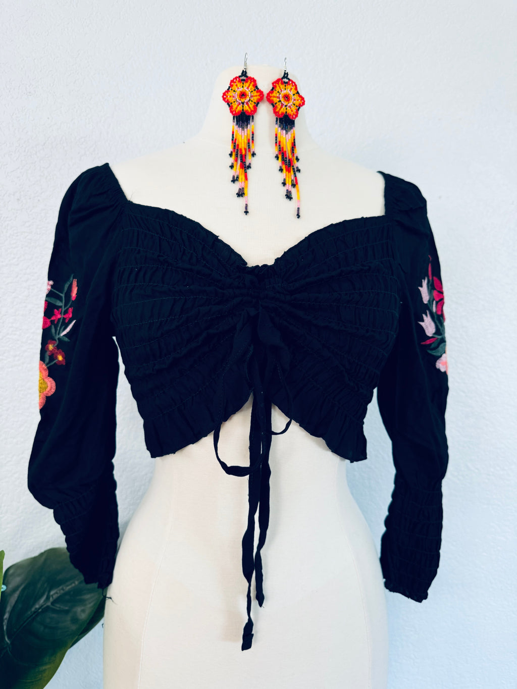 Embroidered top ( One Size )