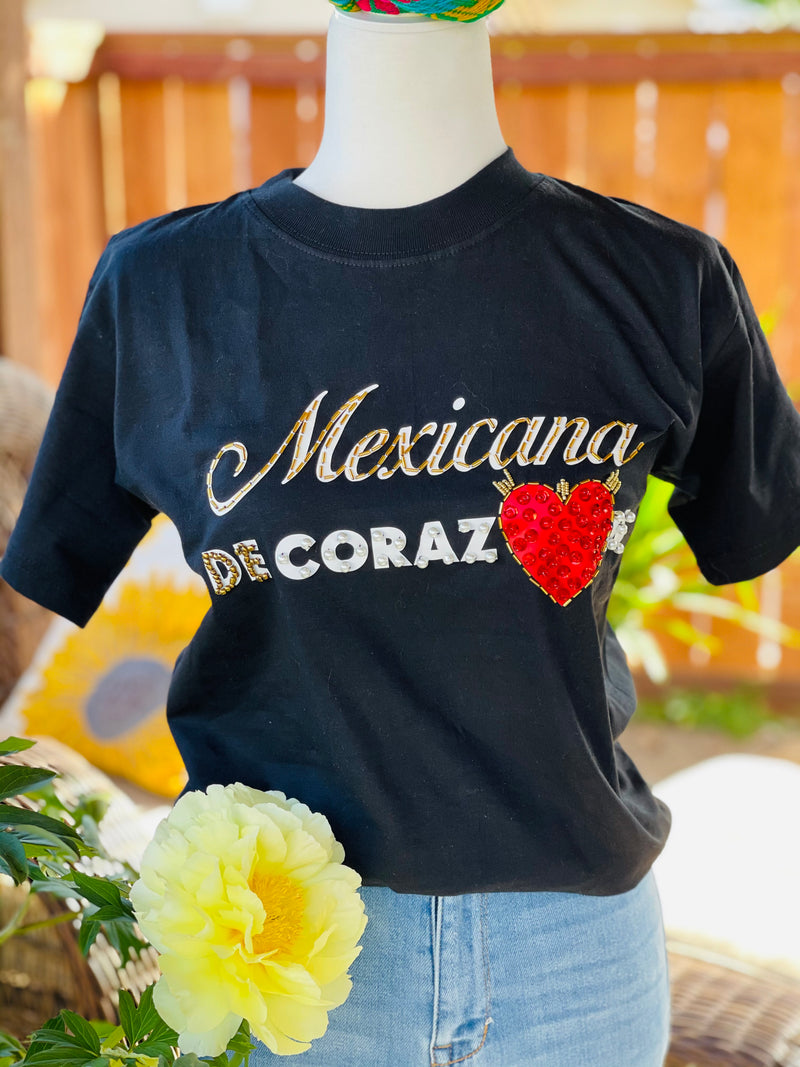 Mexicana de corazón T-Shirt (pre-order)