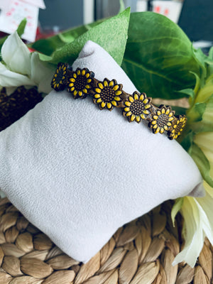 Yellow sunflower bracelet (small)